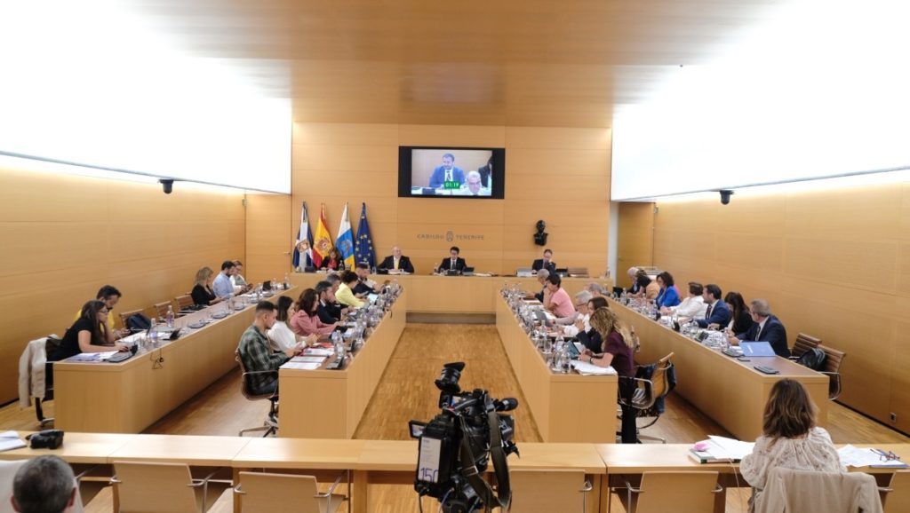 Pleno del Cabildo de Tenerife